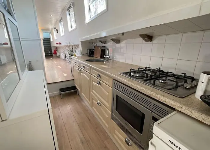 Spacious Homely House Boat * Amsterdam